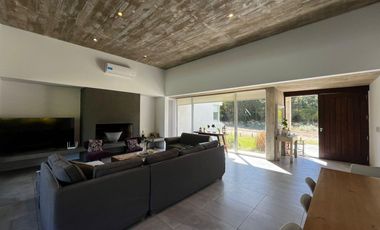 Casa en Venta en Costa Esmeralda Barrio Residencial I