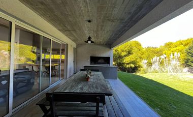 Casa en Venta en Costa Esmeralda Barrio Residencial I