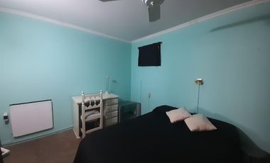 Casa en Venta - 3 Dormitorios 1 Baño Cochera -306 mts2 - Avellaneda, Buenos Aires