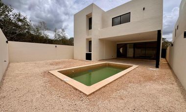 Casa (203) en Venta en Privada Provincia Club de Golf