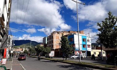 Vendo Espectacular Casa con Bodega Sector Av. Idema - Pasto.MB