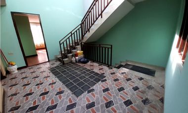 Vendo Espectacular Casa con Bodega Sector Av. Idema - Pasto.MB