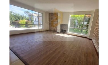 Se Vende Hermosa Casa Campestre en las Afueras de Pasto - RR