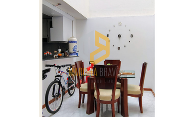 SE VENDE ESPECTACULAR CASA EN SECTOR MORASURCO.SC