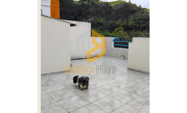 SE VENDE ESPECTACULAR CASA EN SECTOR MORASURCO.SC