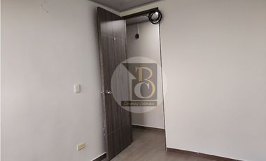 ARRIENDO DE APARTAMENTO PISO OCTAVO CONJ. PRADOS DE VALVERDE