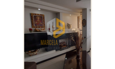 LINDA CASA DE TRES PISOS EN VENTA . SC