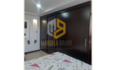 LINDA CASA DE TRES PISOS EN VENTA . SC