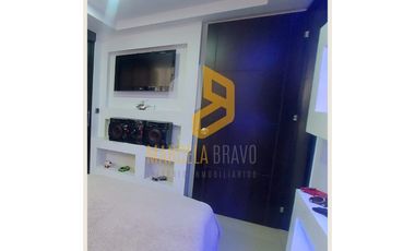 LINDA CASA DE TRES PISOS EN VENTA . SC