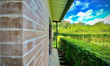 Venta de Casa Campestre Independiente La Ceja