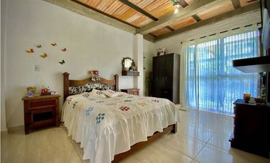 Venta de Casa Campestre Independiente La Ceja