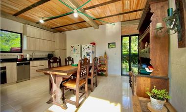 Venta de Casa Campestre Independiente La Ceja