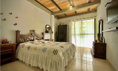 Venta de Casa Campestre Independiente La Ceja