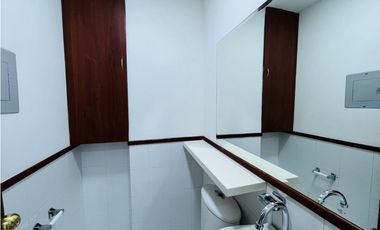 Oficina en Venta en El Poblado