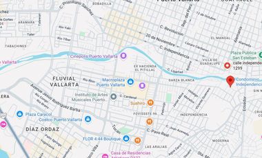 Casa en Venta en el Cond. Independencia a 8 min. de la Macroplaza Puerto Vallarta, Jalisco.