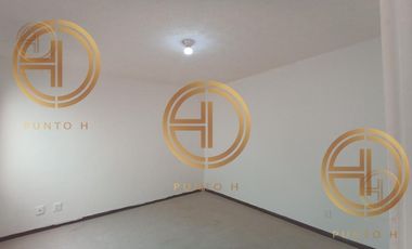 Casa en venta en calle Fuente Ebano, Fuentes de Tizayuca, Tizayuca, Hidalgo a 5min de Plaza Tizara