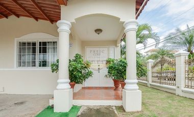 Casa en Venta Quintas de Gratamira -  brisas del golf Panamá - Dorasol