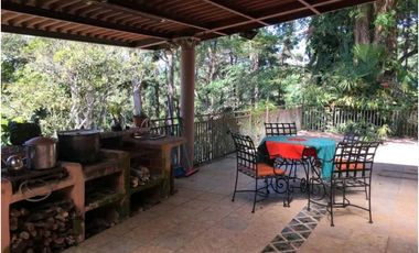 ALQUILO CASA EN ARRAIJAN COLINAS DE CACERES AMOBLADA 4R