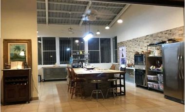 ALQUILO CASA EN ARRAIJAN COLINAS DE CACERES AMOBLADA 4R