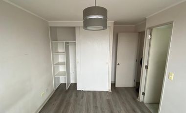 Se arrienda depto. 1 dormitorio con bodega. Santiago Centro.