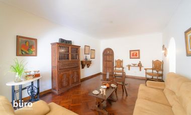 CASA COMO TERRENO EN VENTA EN  ZONA COMERCIAL DE ALTO TRÁNSITO EN  MIRAFLORES