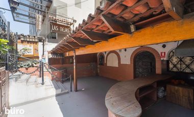 CASA COMO TERRENO EN VENTA EN  ZONA COMERCIAL DE ALTO TRÁNSITO EN  MIRAFLORES