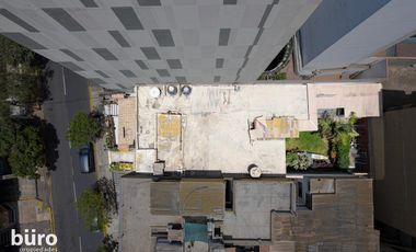 CASA COMO TERRENO EN VENTA EN  ZONA COMERCIAL DE ALTO TRÁNSITO EN  MIRAFLORES