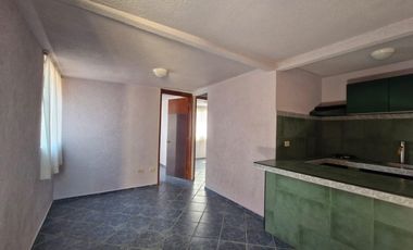 Buen departamento exterior cerca de la UNAM