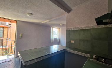 Buen departamento exterior cerca de la UNAM