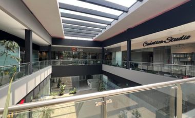 Local en Residencial Colón