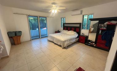 CASA EN RENTA EN CARRETERA NACIONAL