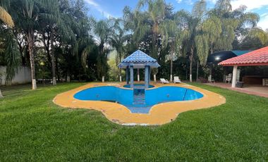 CASA EN RENTA EN CARRETERA NACIONAL