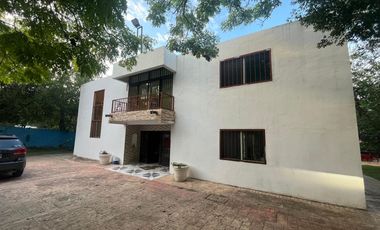 CASA EN RENTA EN CARRETERA NACIONAL