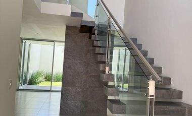 Punta del Este casa en renta moderna