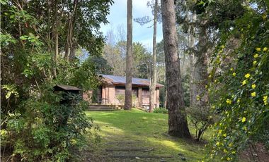 CASA EN ALQUILER  CARILÓ CALLE Perdiz