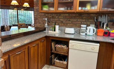 CASA EN ALQUILER  CARILÓ CALLE Perdiz