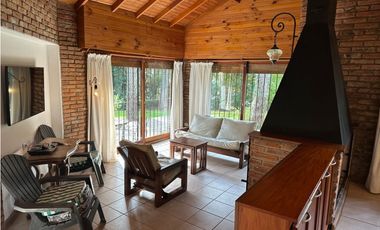 CASA EN ALQUILER  CARILÓ CALLE Perdiz