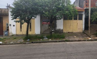 Deseado 5531, entre Madrid e Islas Malvinas, Isidro Casanova