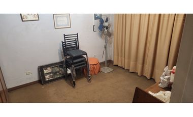 Deseado 5531, entre Madrid e Islas Malvinas, Isidro Casanova