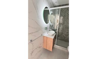 VENTA DEPTO. DE 3 AMB. C/ BALCON A LA CALLE. Z/ CENTRO