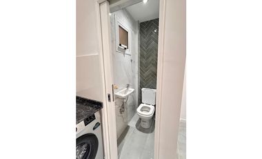 VENTA DEPTO. DE 3 AMB. C/ BALCON A LA CALLE. Z/ CENTRO