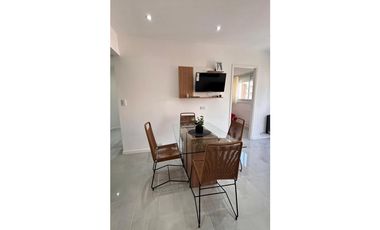 VENTA DEPTO. DE 3 AMB. C/ BALCON A LA CALLE. Z/ CENTRO