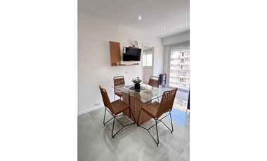 VENTA DEPTO. DE 3 AMB. C/ BALCON A LA CALLE. Z/ CENTRO