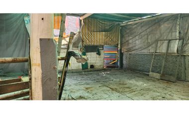 La Bastilla 2619, entre Zarate y Luis Vernet