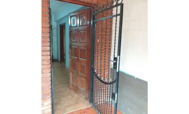 Santos Dumont 279, entre Albarracín y J.S. Bach