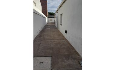 CASA CON DEPARTAMENTOS BARRIO SAN ROQUE