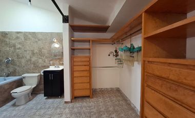 Casa Comercial en CIVAC 1a Sección Jiutepec - CAEN-Br-1242-Cc