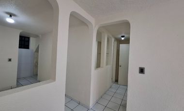 Casa Comercial en CIVAC 1a Sección Jiutepec - CAEN-Br-1242-Cc