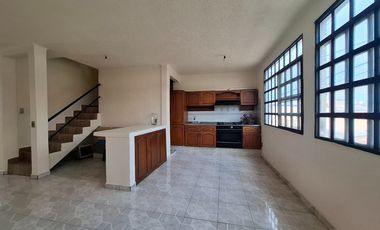 Casa Comercial en CIVAC 1a Sección Jiutepec - CAEN-Br-1242-Cc