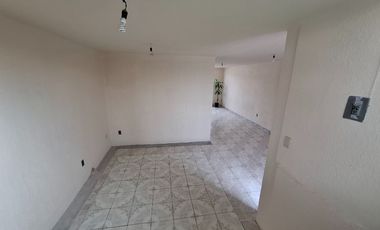 Casa Comercial en CIVAC 1a Sección Jiutepec - CAEN-Br-1242-Cc
